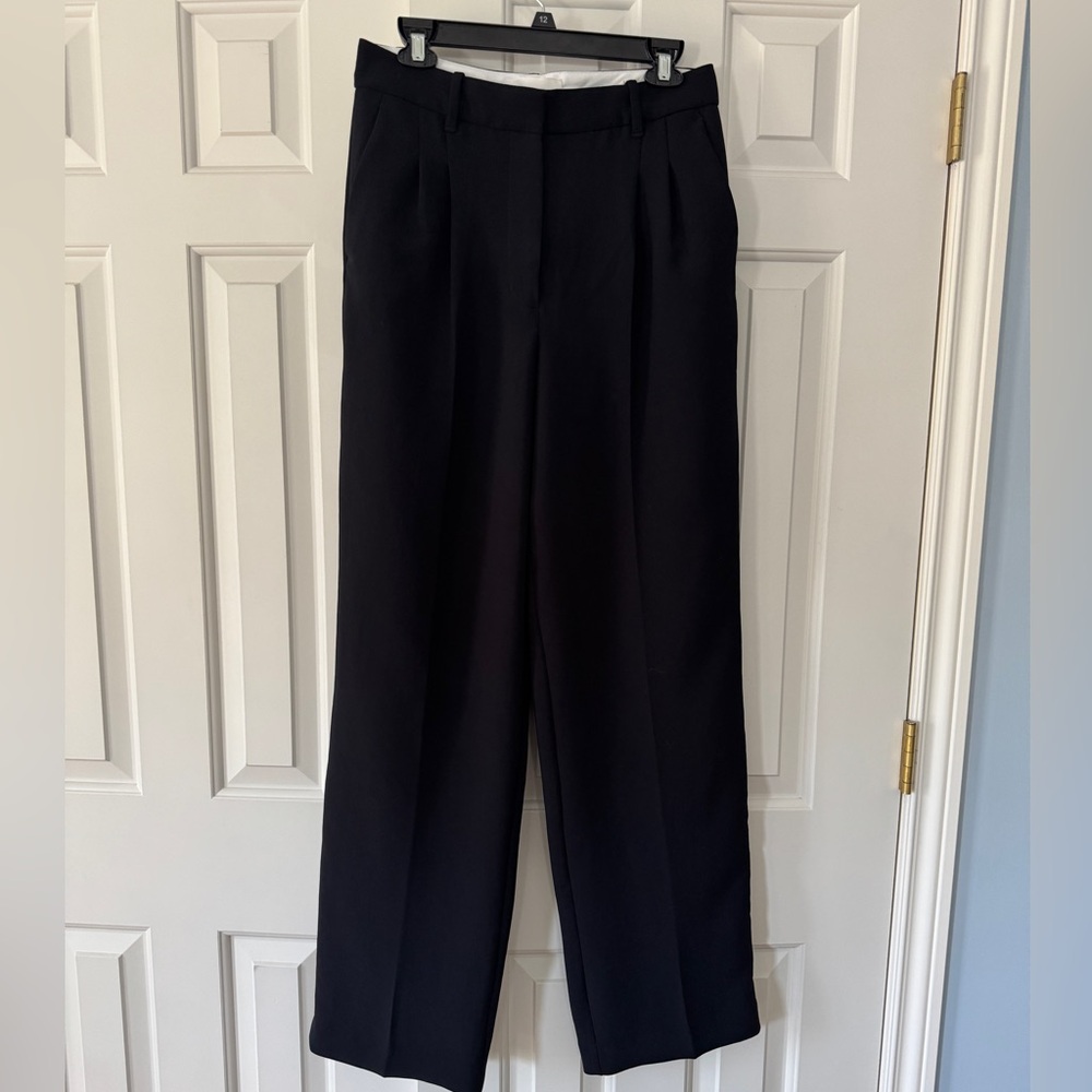 ARITZIA Wilfred The Effortless Pant